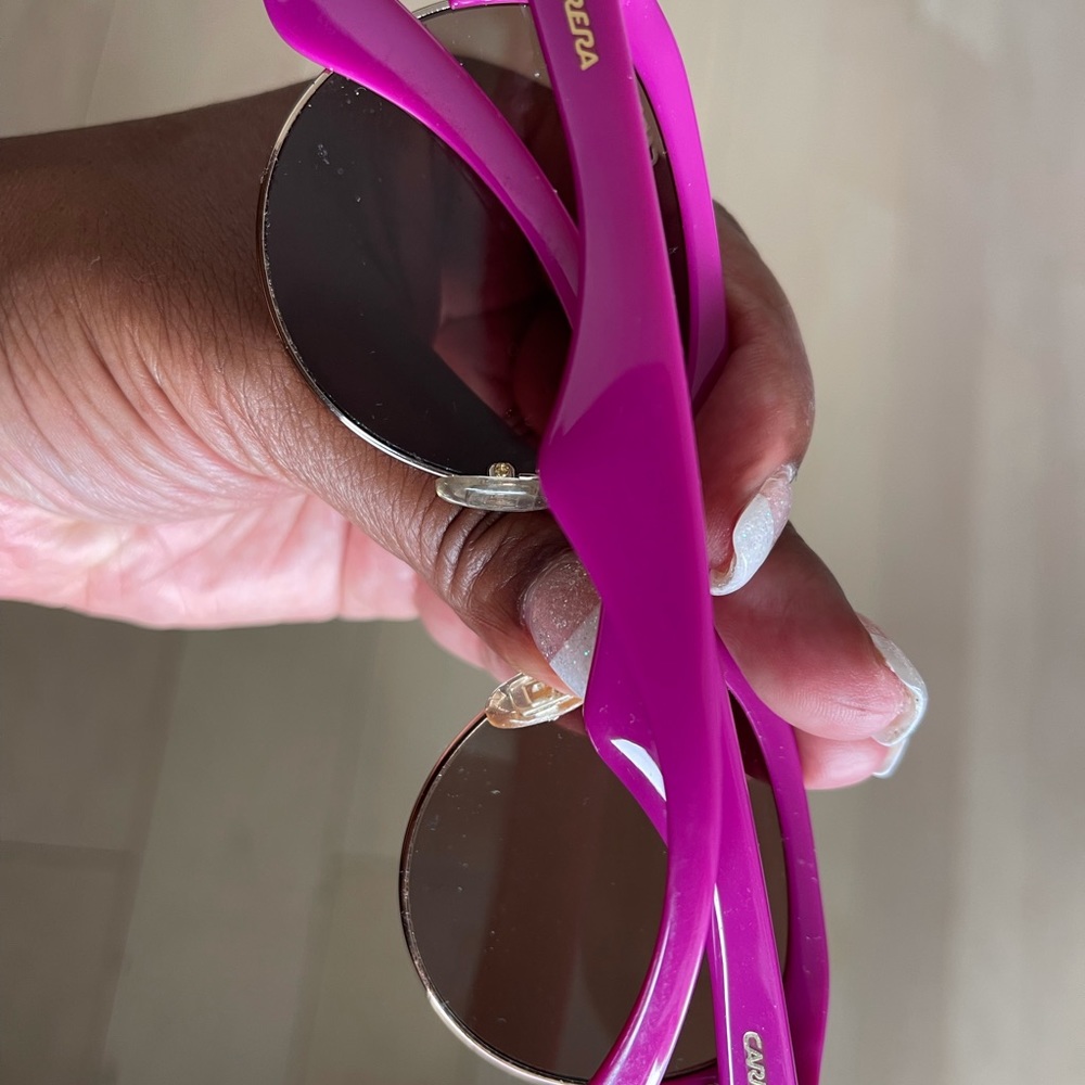 Lightly worn no dust cloth